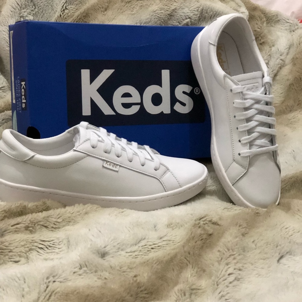 NWB Keds Ace white leather sneakers